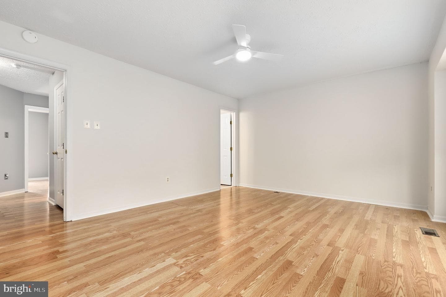 516 Sugarbush Circle photo 18