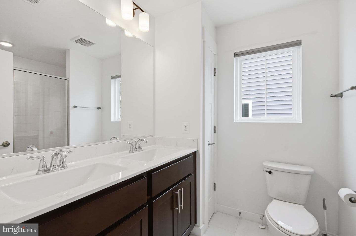 411 Gillespie Drive photo 34