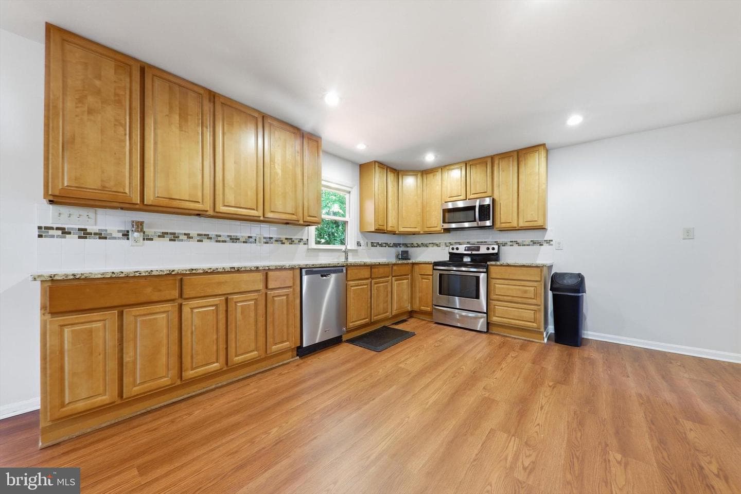10322 Old Liberty Road photo 17