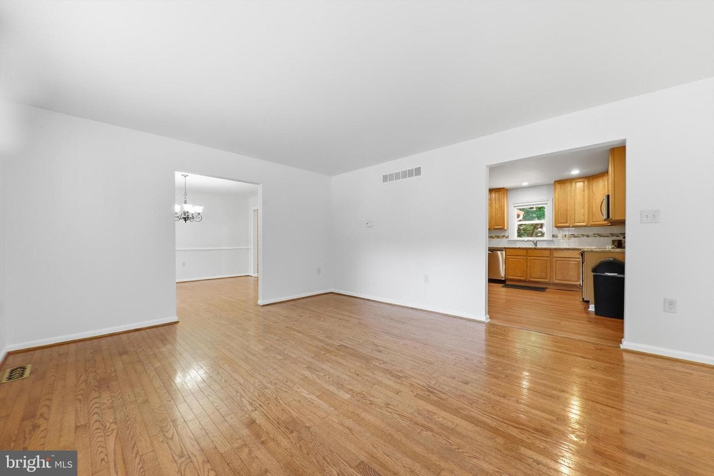 10322 Old Liberty Road photo 6