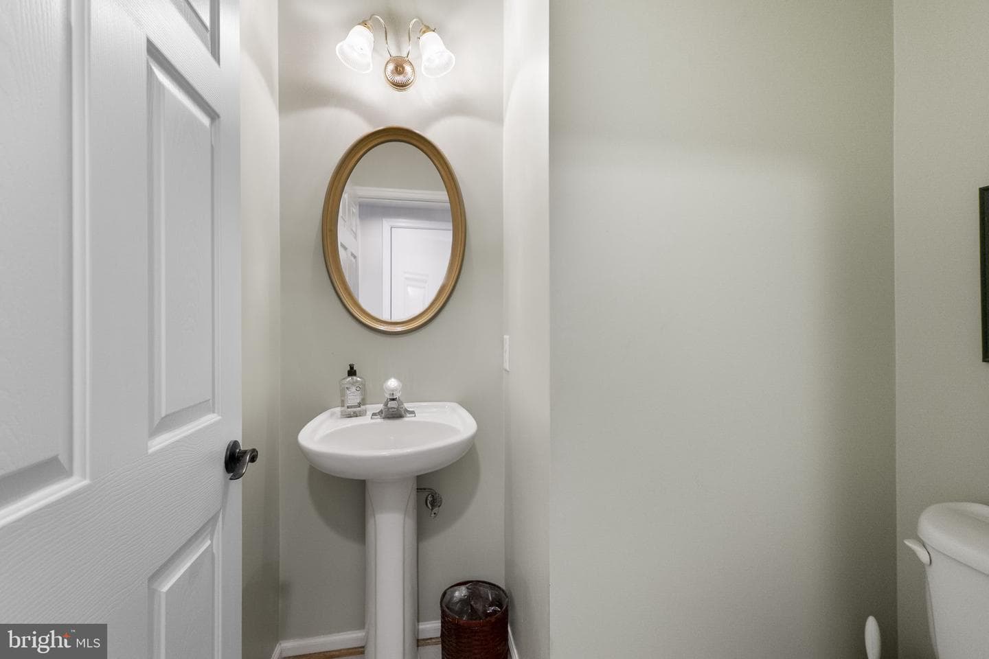 115 Phoenix Court photo 29