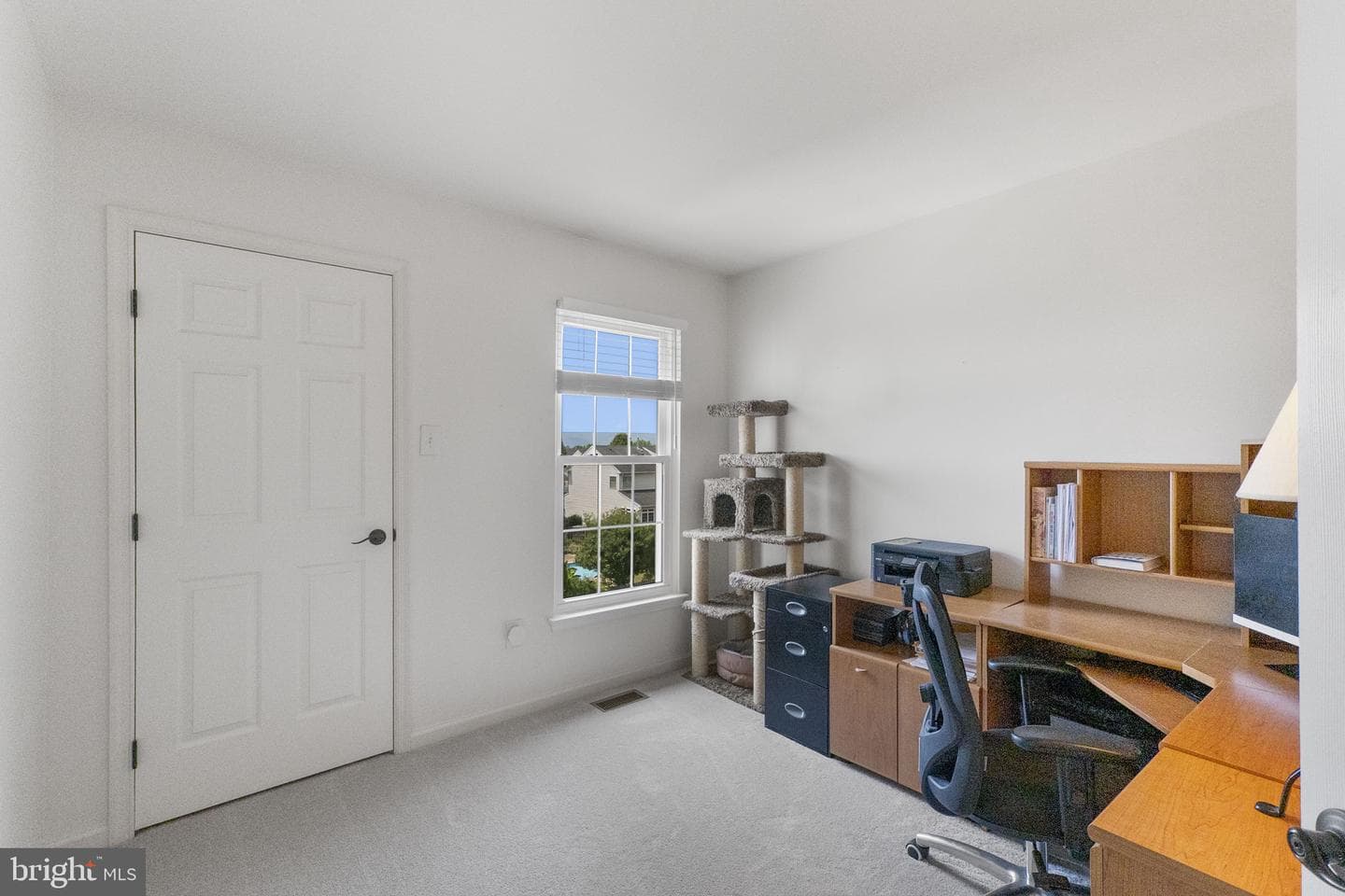 115 Phoenix Court photo 32