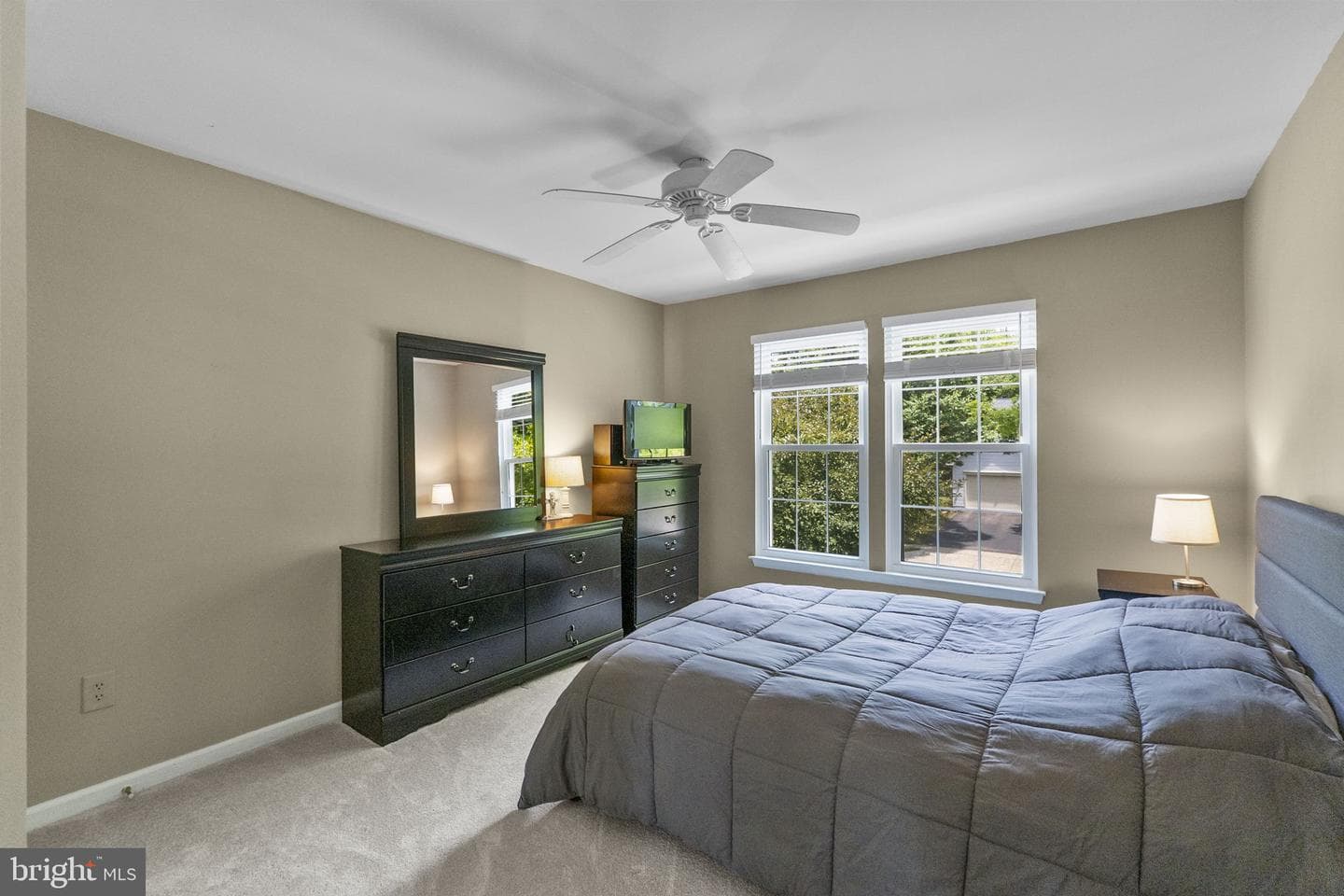 115 Phoenix Court photo 42