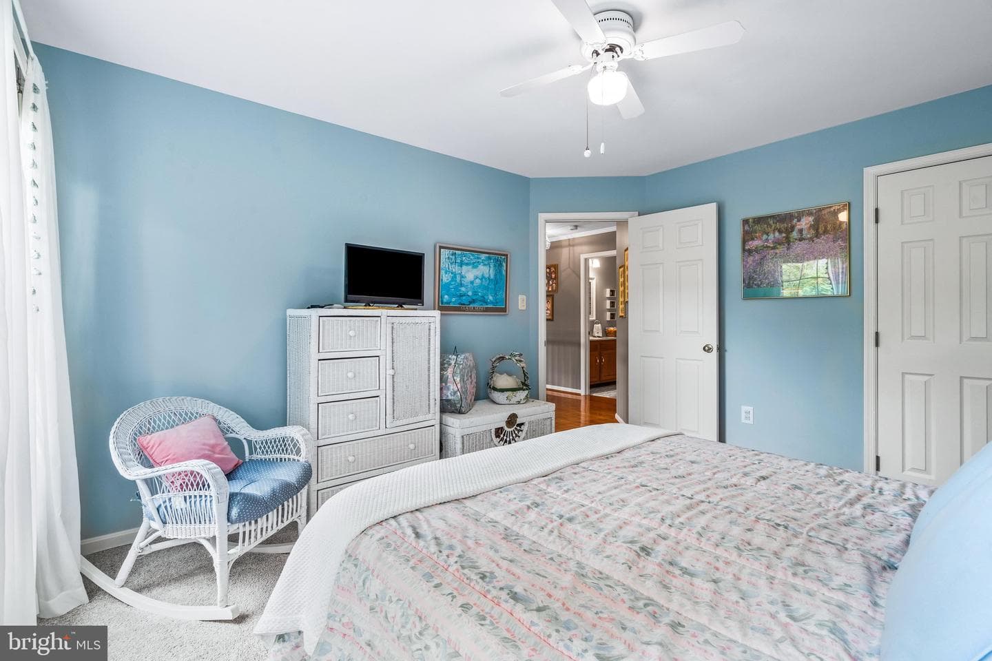 2214 W Greenleaf Drive photo 37