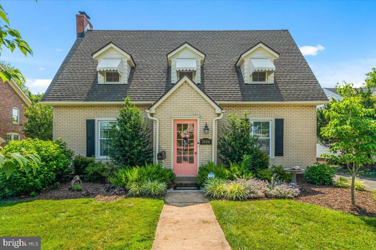 1606 N Market Street, Frederick