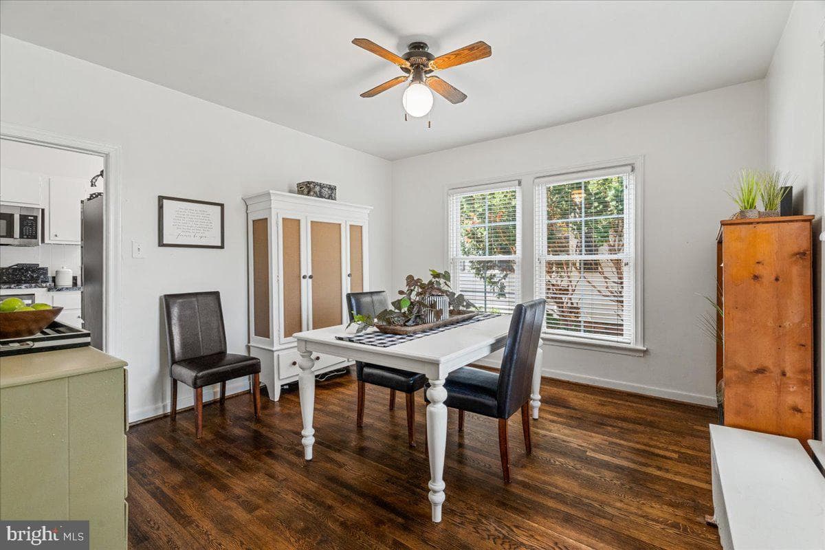 1606 N Market Street photo 8