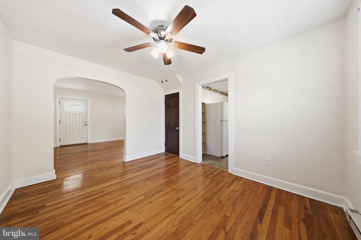 624 Military Road photo 13