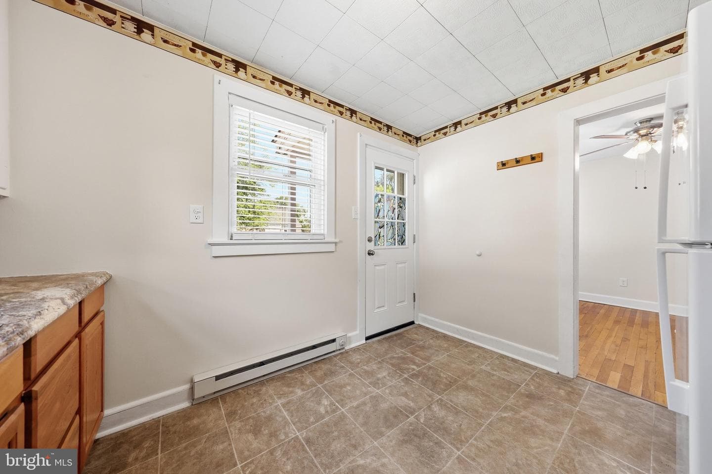 624 Military Road photo 15