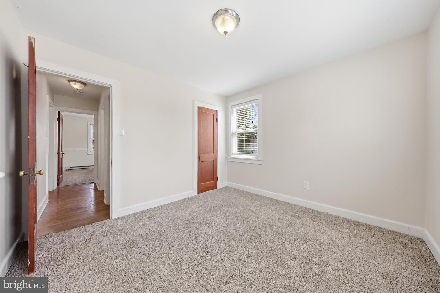 624 Military Road photo 21