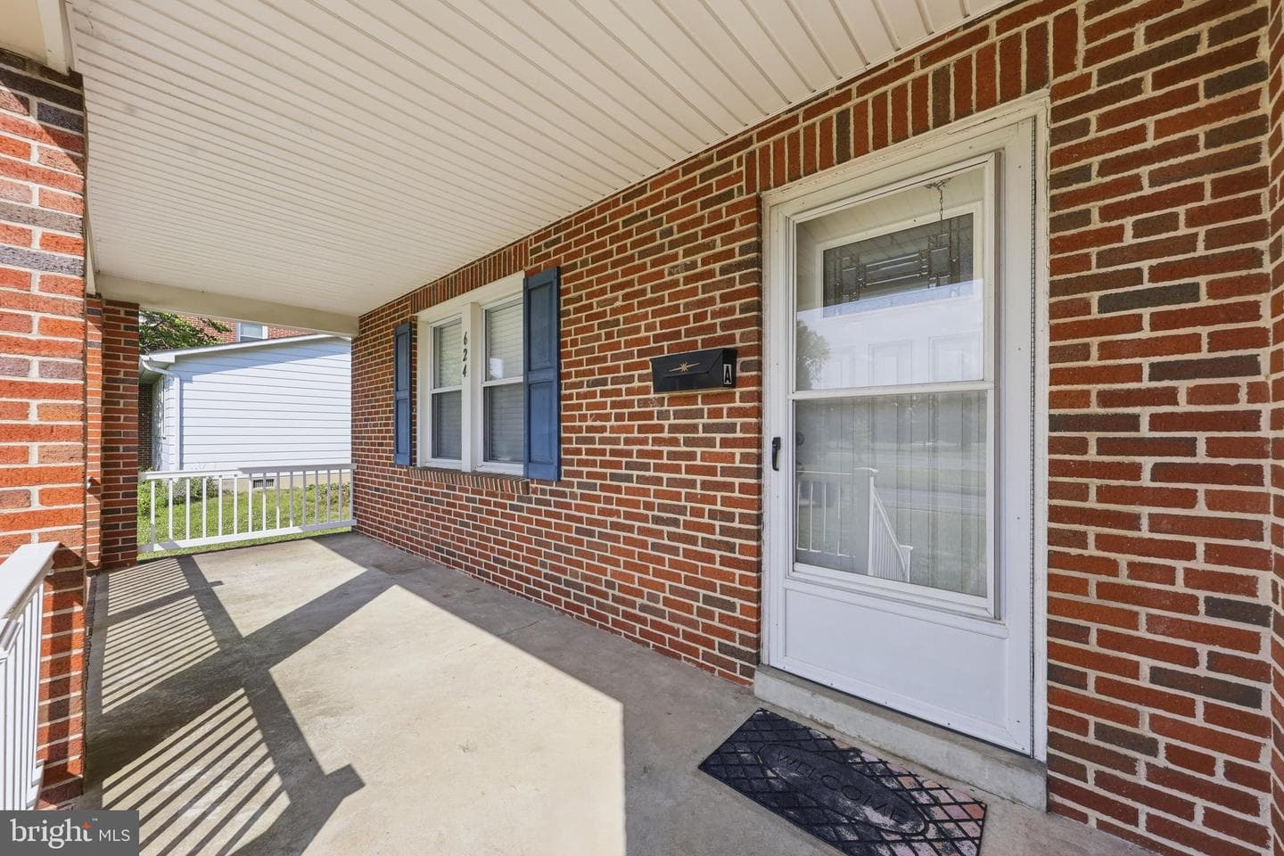 624 Military Road photo 46