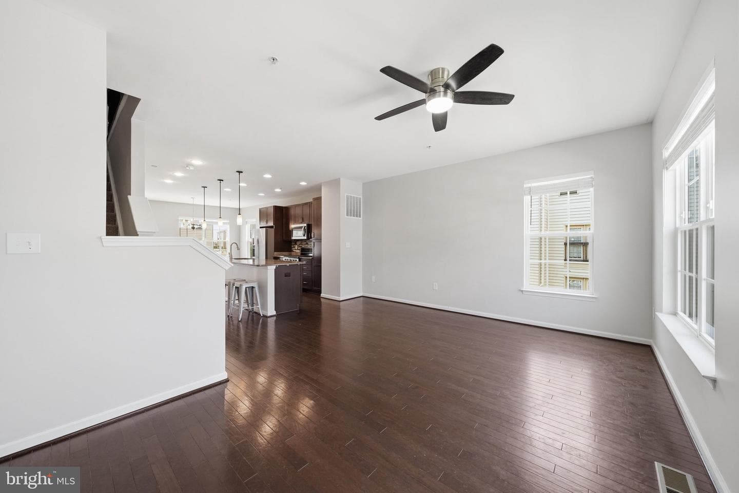 6251 Alexa Street photo 11
