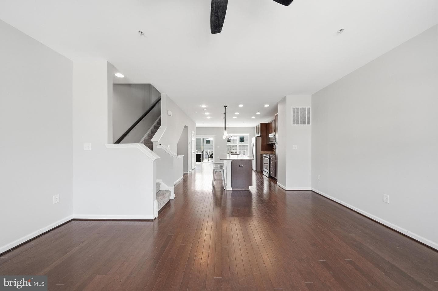 6251 Alexa Street photo 13