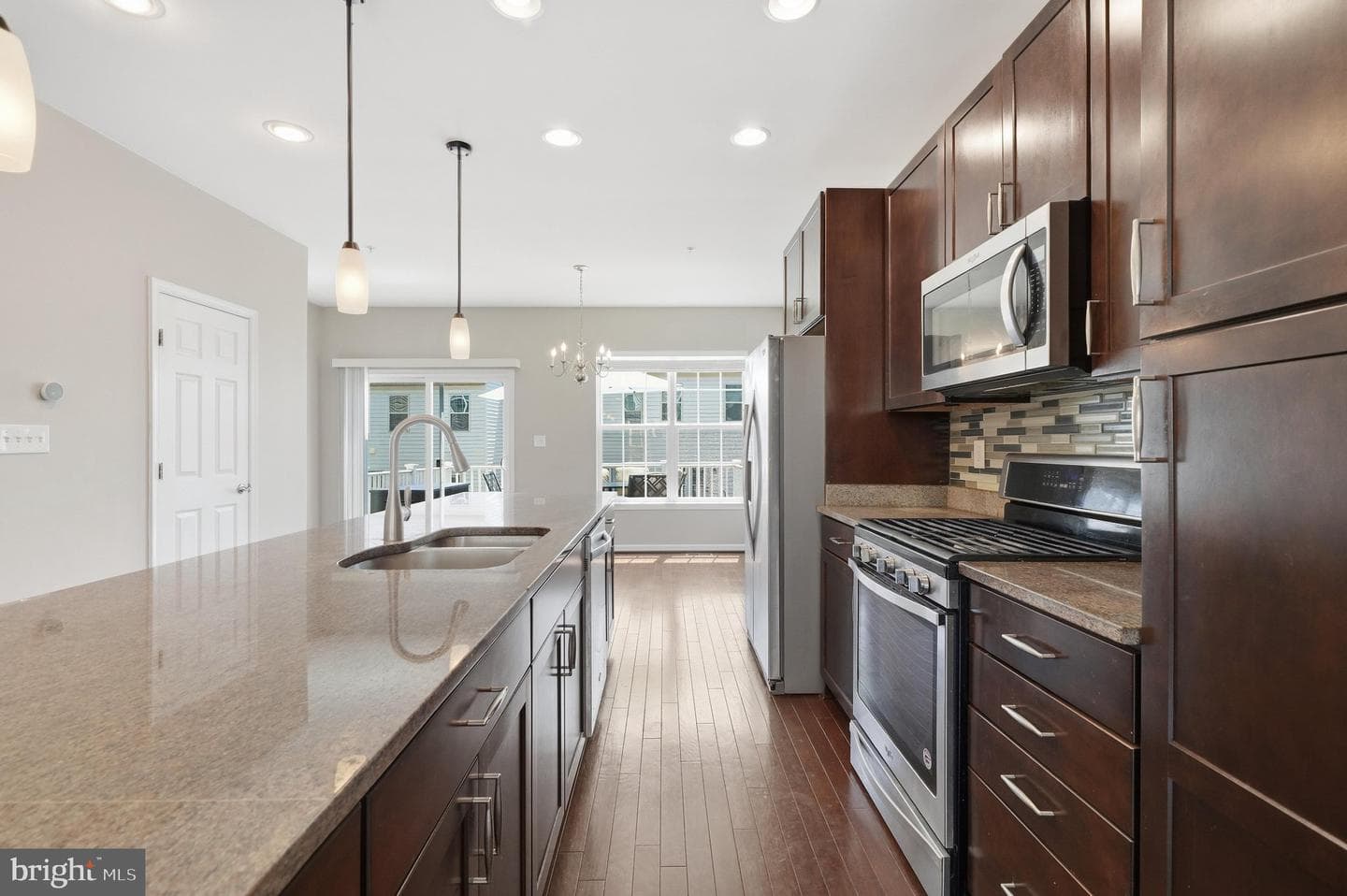 6251 Alexa Street photo 18