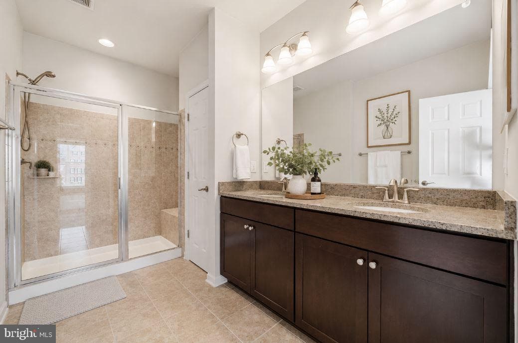 6251 Alexa Street photo 31