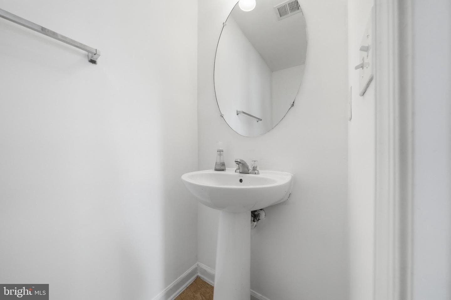 6251 Alexa Street photo 8