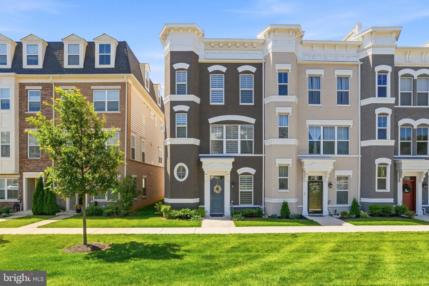 962 Holden Road, Frederick