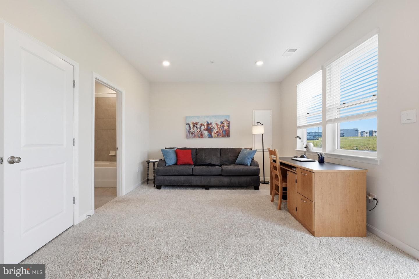 486 Tiller Street photo 35