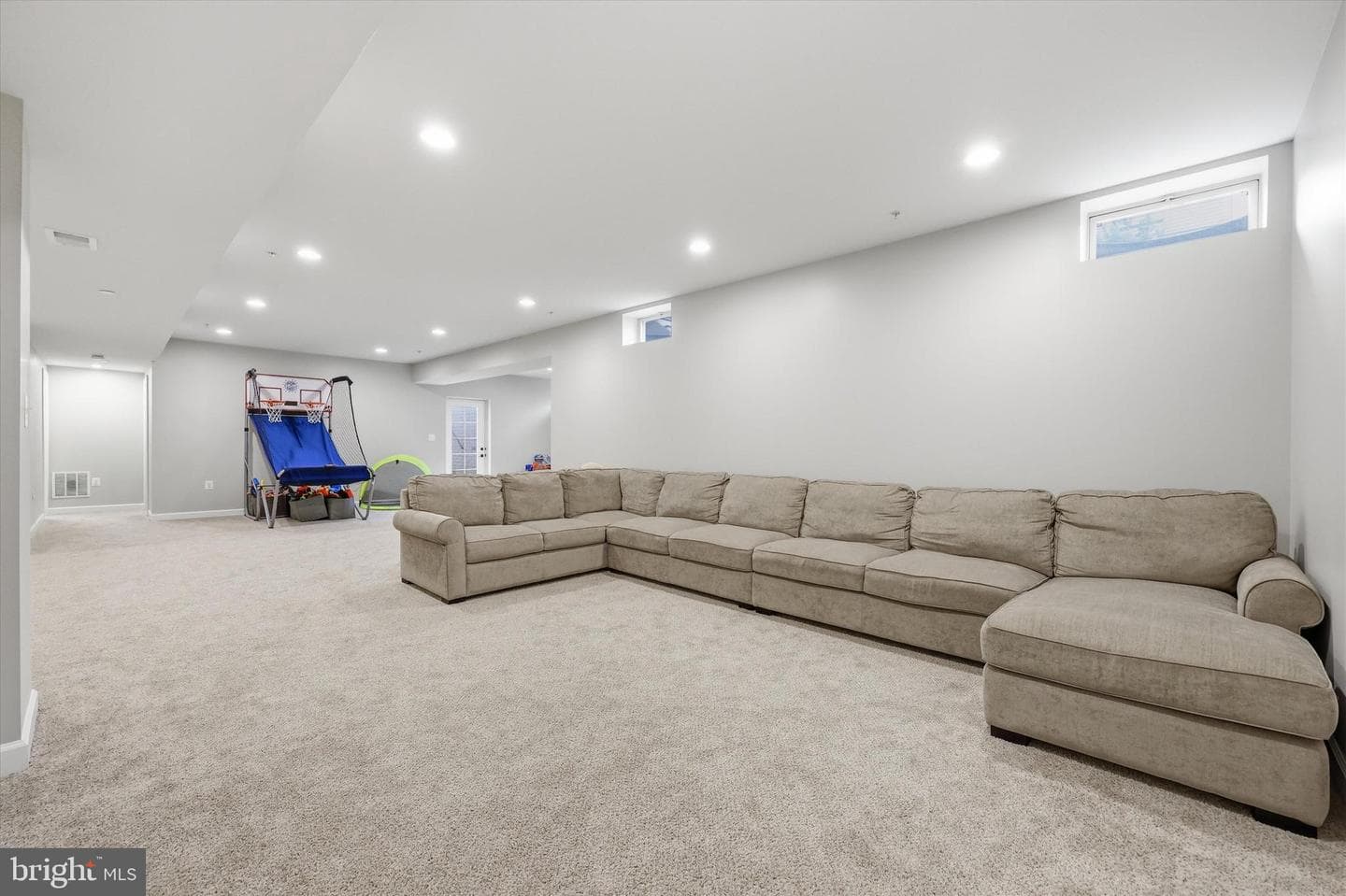 3425 Winmoor Drive photo 32