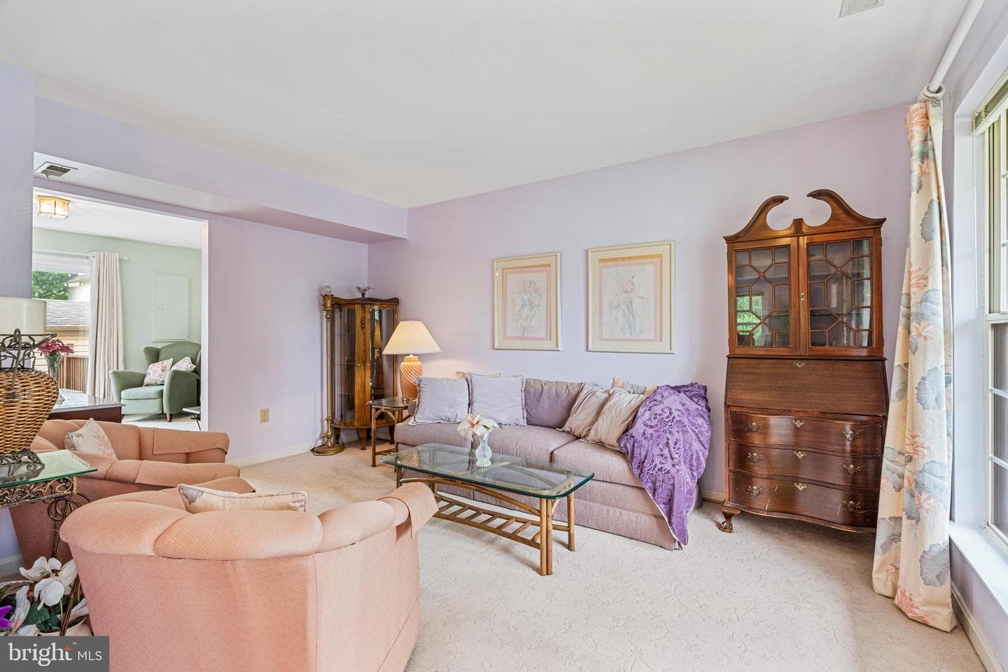 869 Waterford Drive photo 4