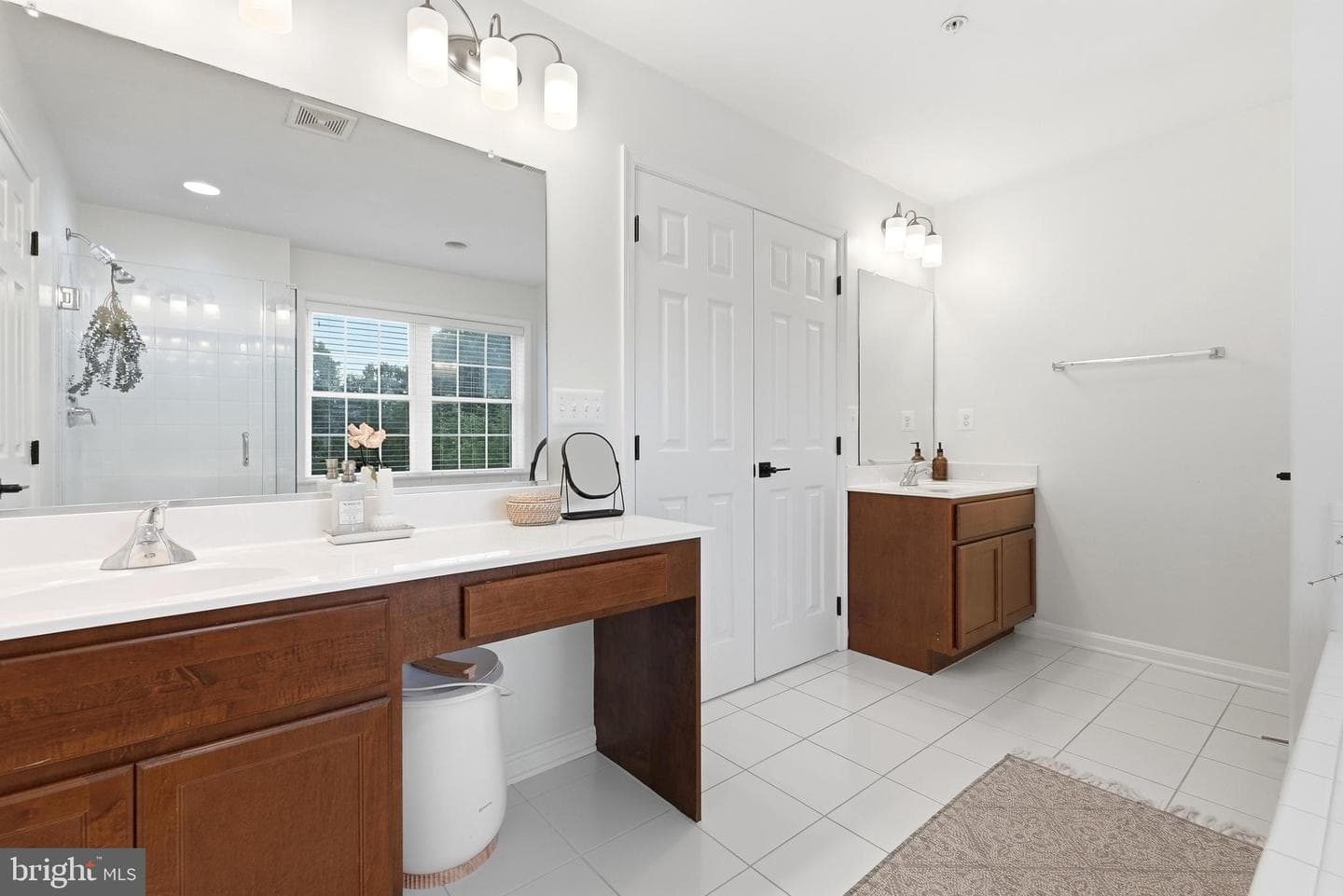 415 William Plummer Street photo 33