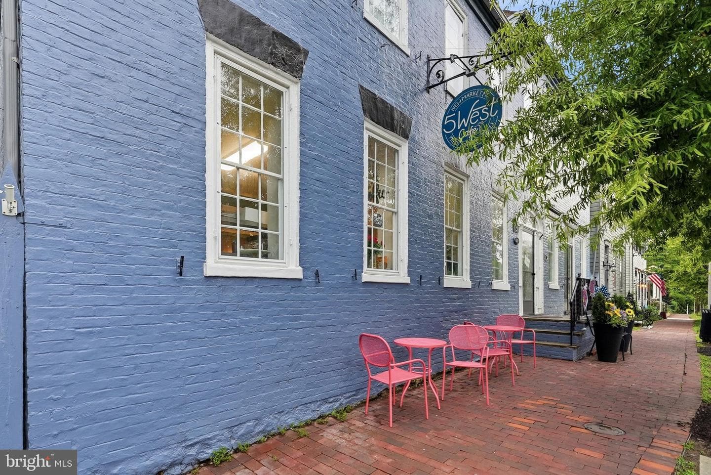 415 William Plummer Street photo 80