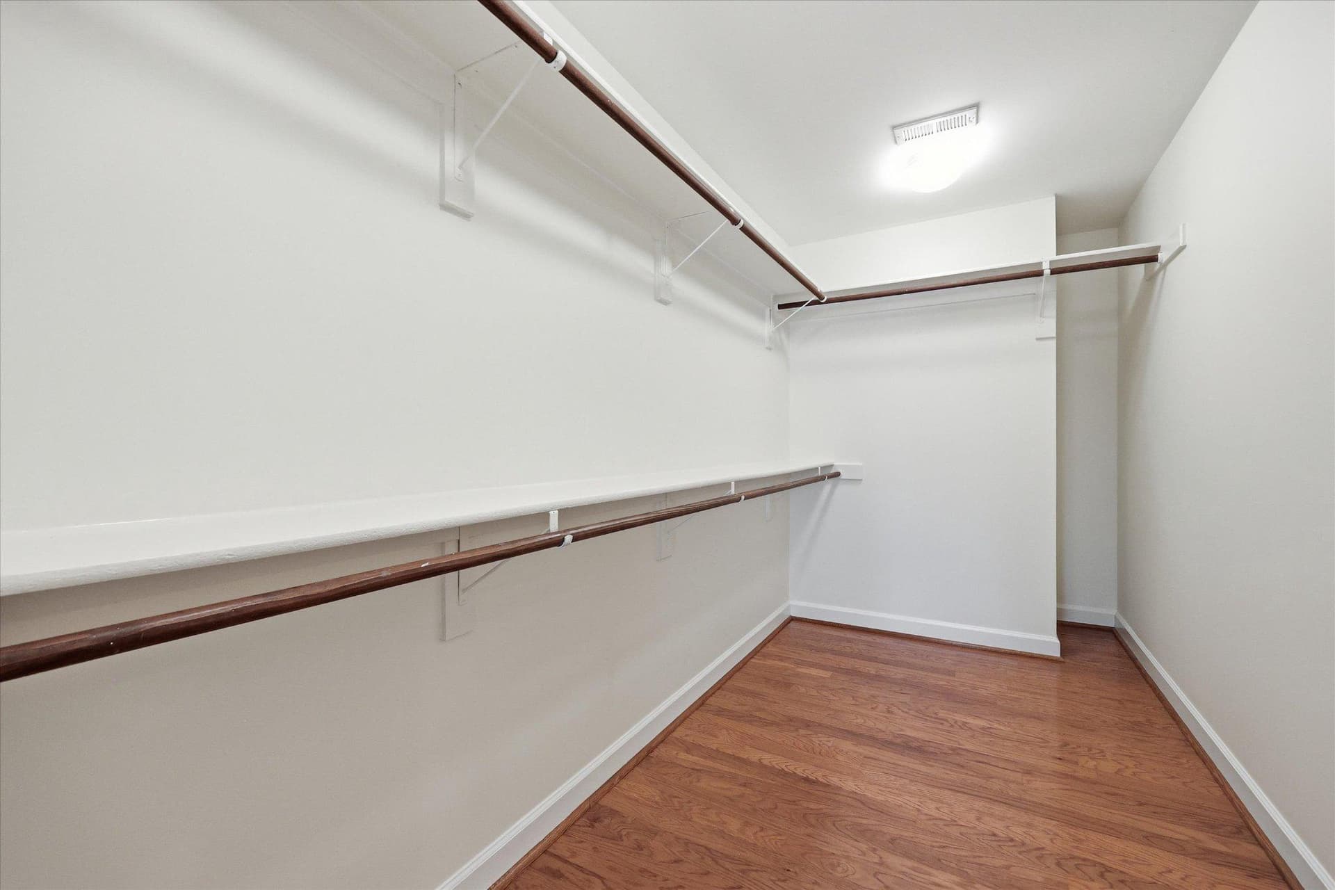 4311 Saratoga Springs Court photo 48