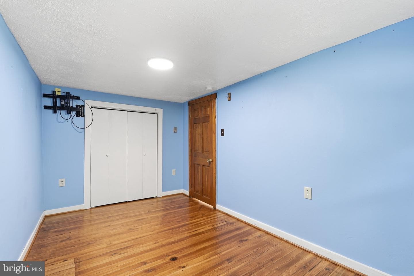 6529 Mountaindale Road photo 18