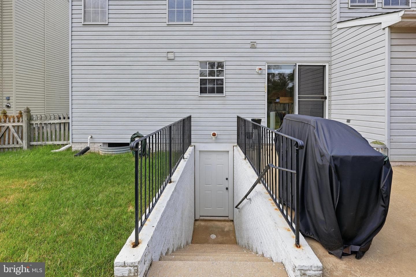 9059 Allington Manor Circle W photo 42