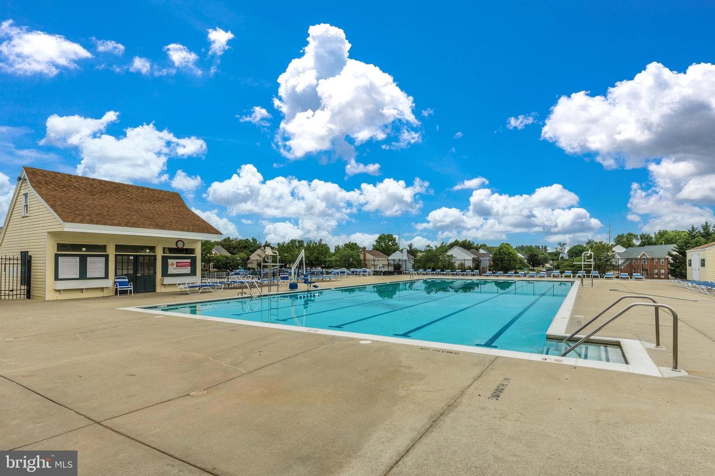 9059 Allington Manor Circle W photo 49