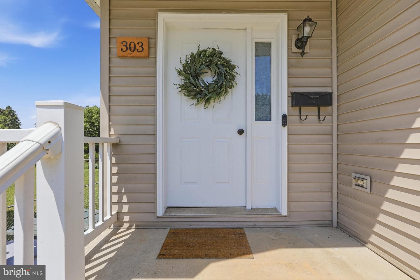303 Catoctin Avenue photo 3