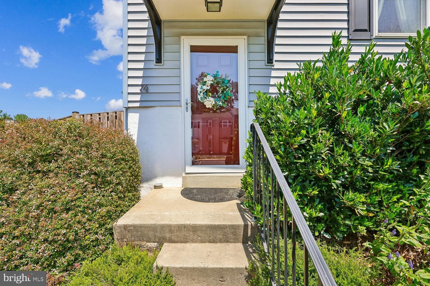 74 Oxford Court photo 3