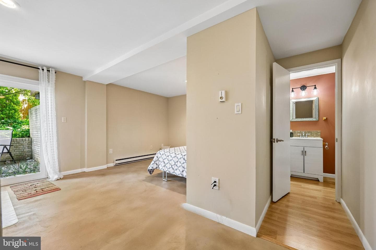 74 Oxford Court photo 52