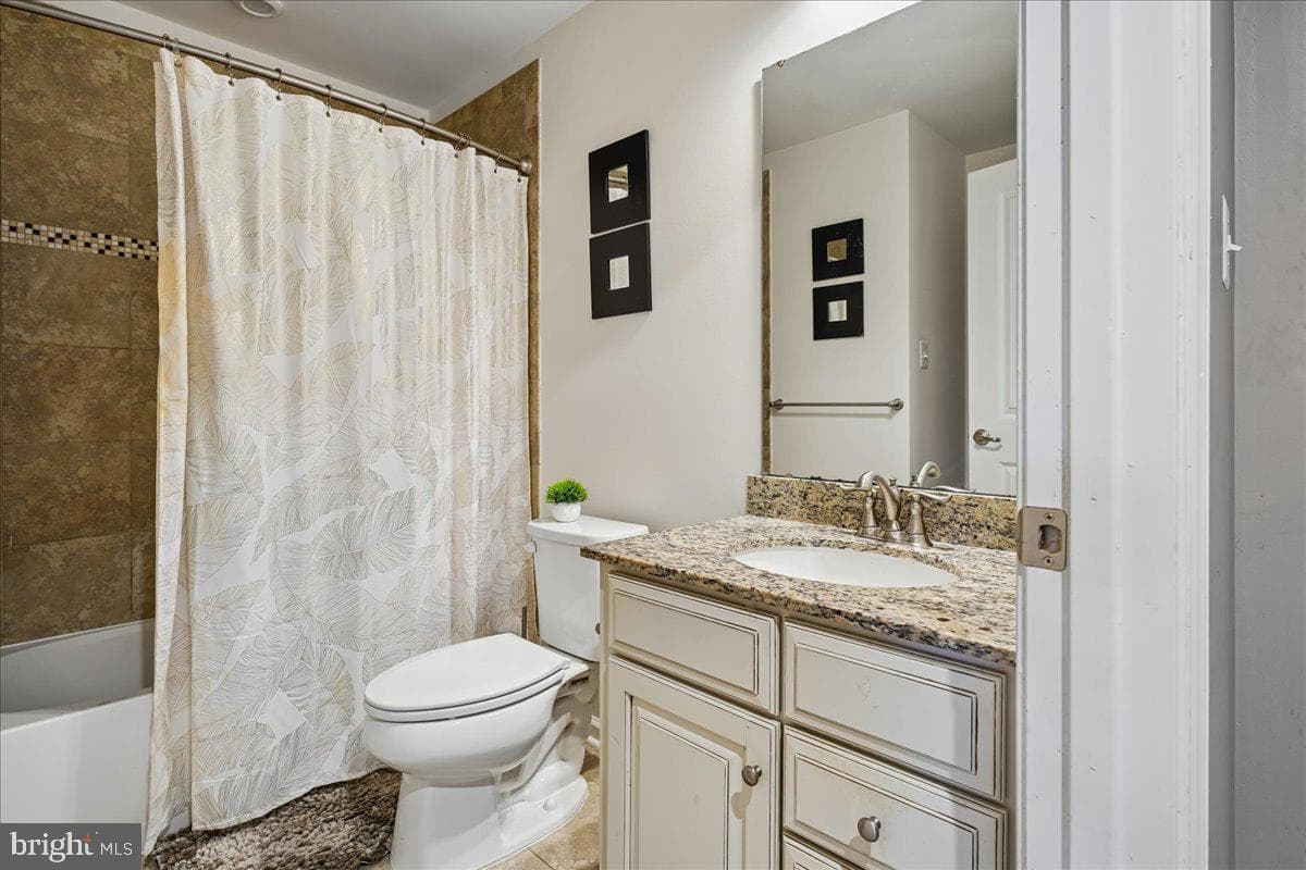 5913 Duvel Street photo 26