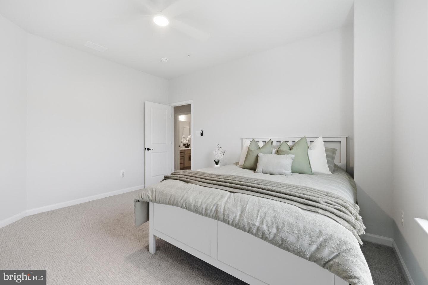 5707 Hawk Ridge Road photo 53