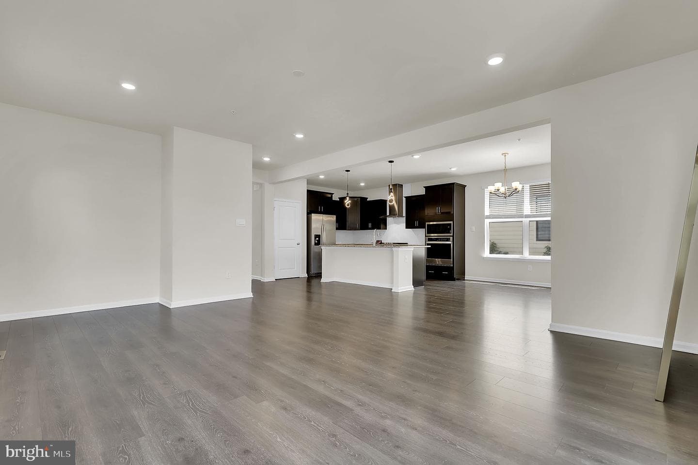 408 Constellation Ln photo 15
