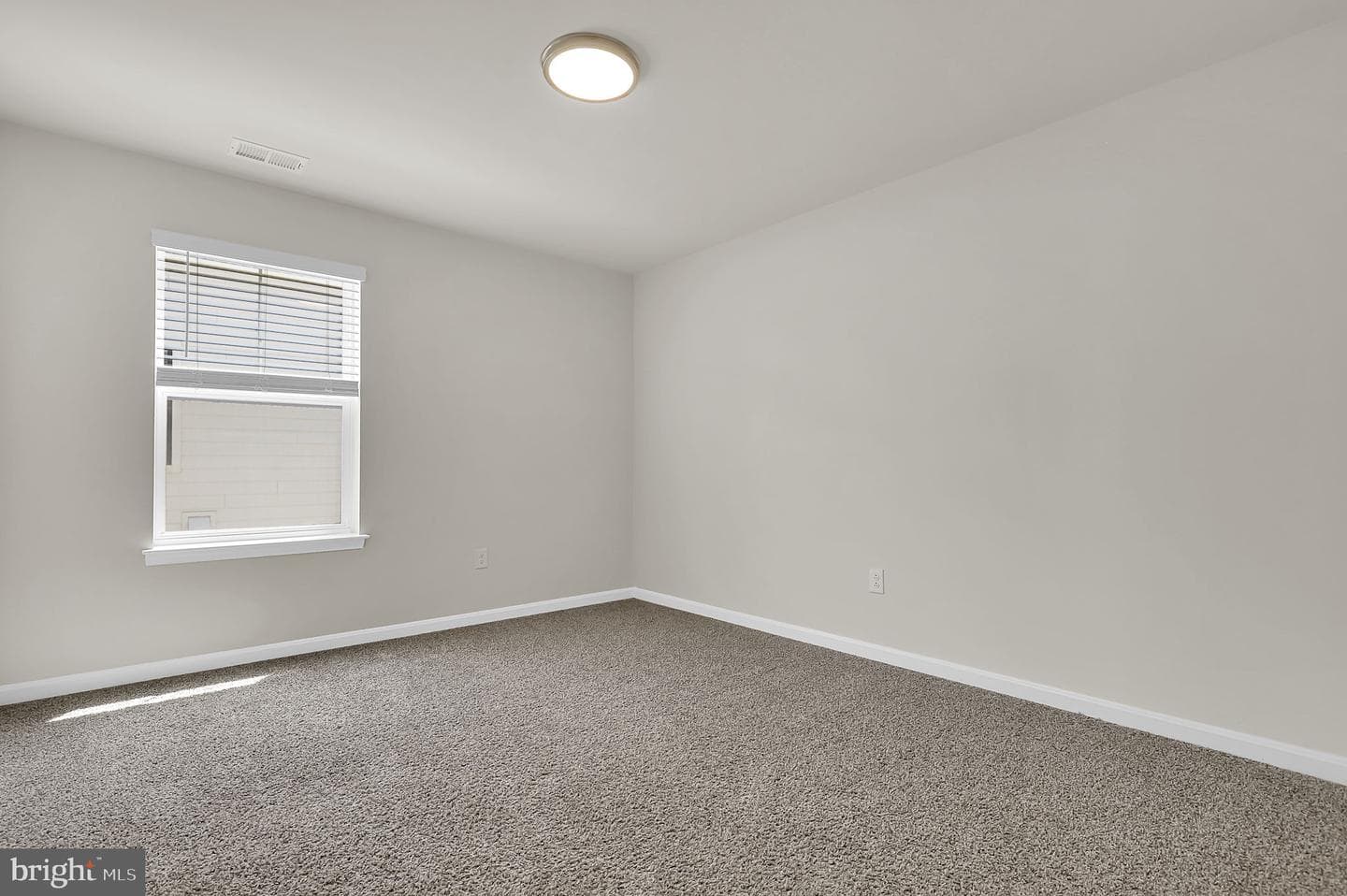 408 Constellation Ln photo 27