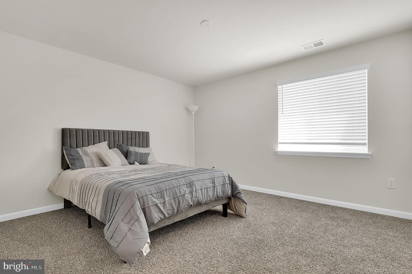 408 Constellation Ln photo 42