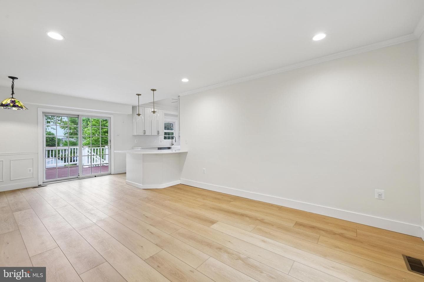 6650 Lake Front Court, New Market