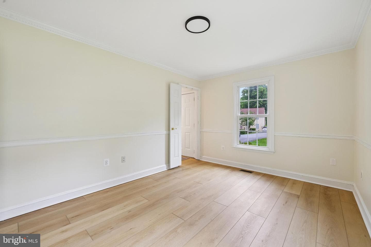 6650 Lake Front Court photo 21