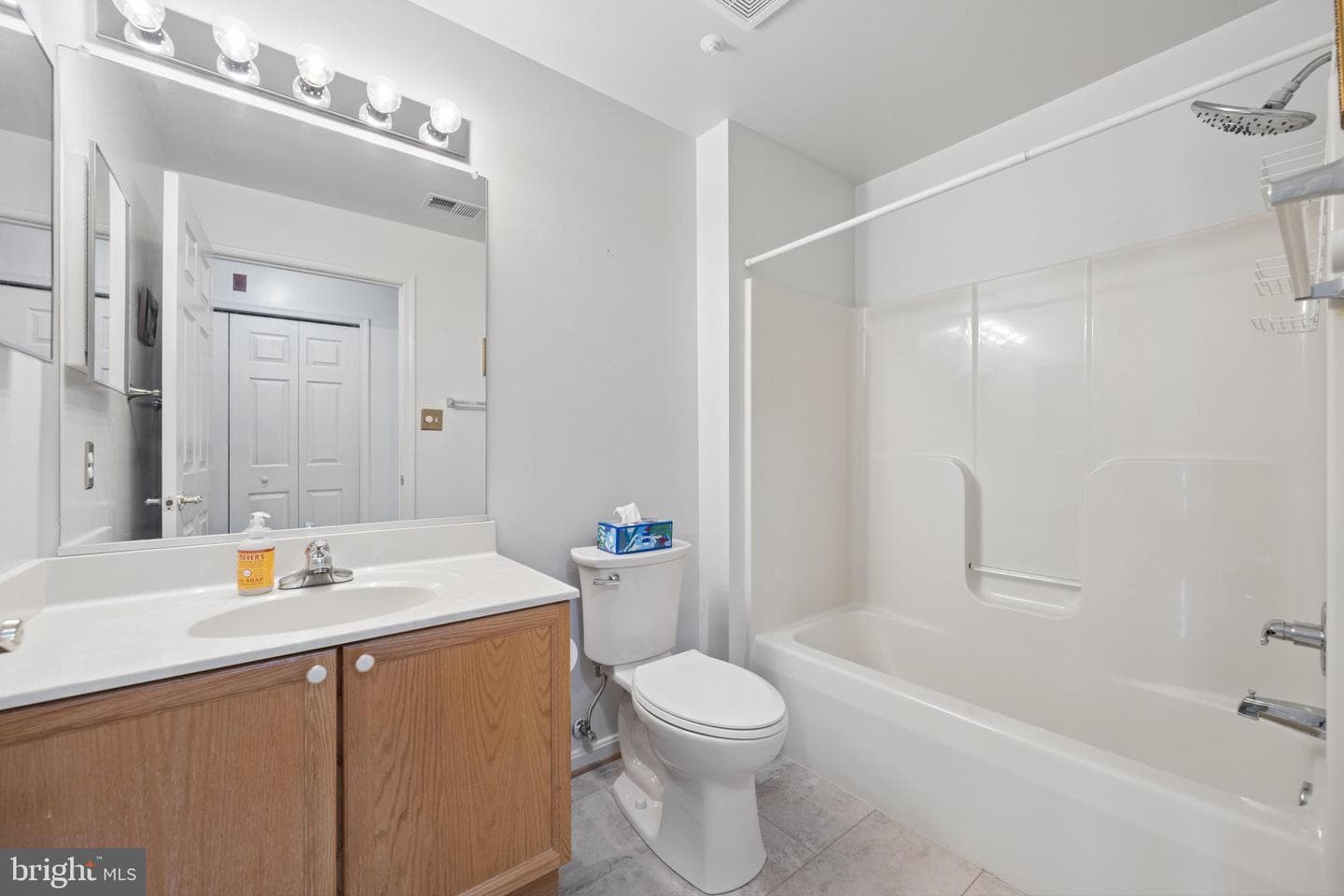 2506 Coach House Way #3c photo 27