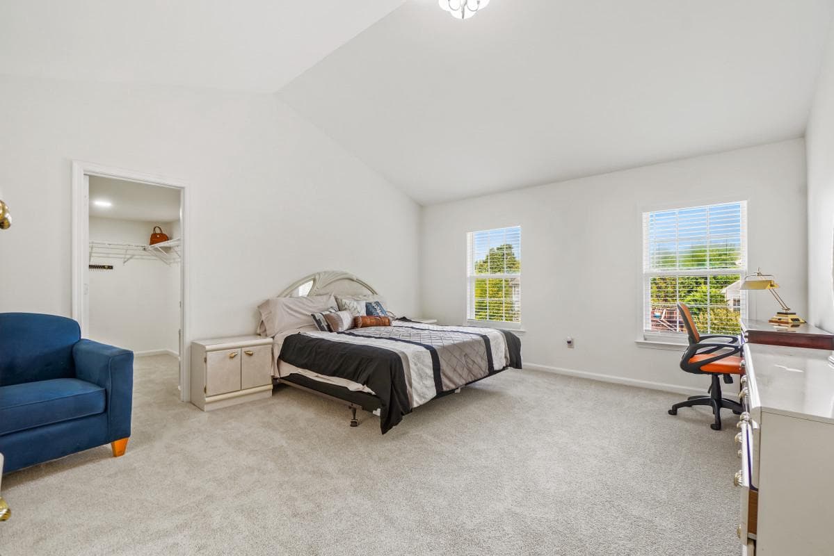 90 Howard Court photo 23