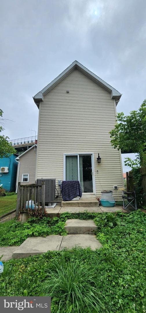 19 Virginia Avenue photo 30