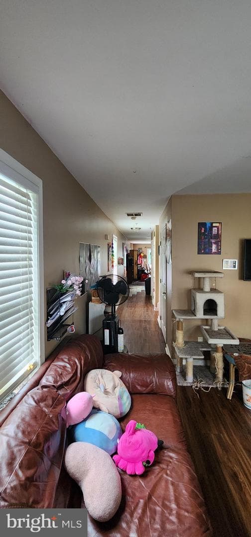 19 Virginia Avenue photo 7