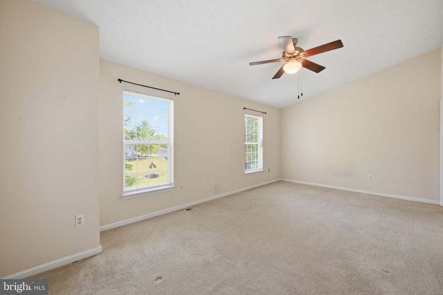 5068 Merganser Court photo 12