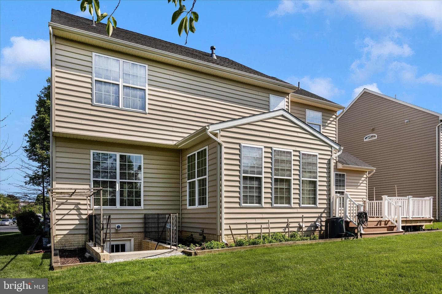 1920 Moran Drive photo 49