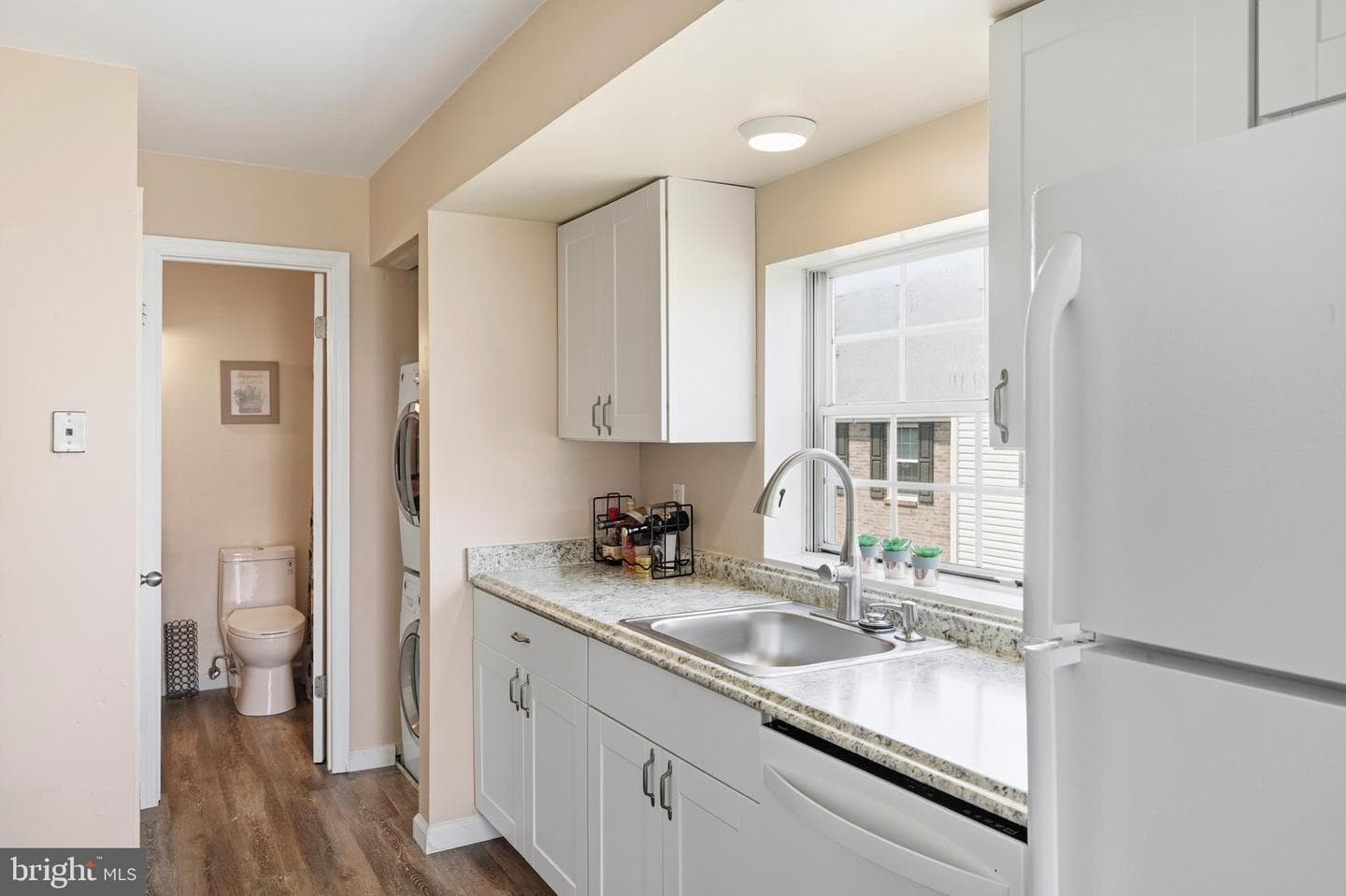 1403 Key Parkway #301a photo 9