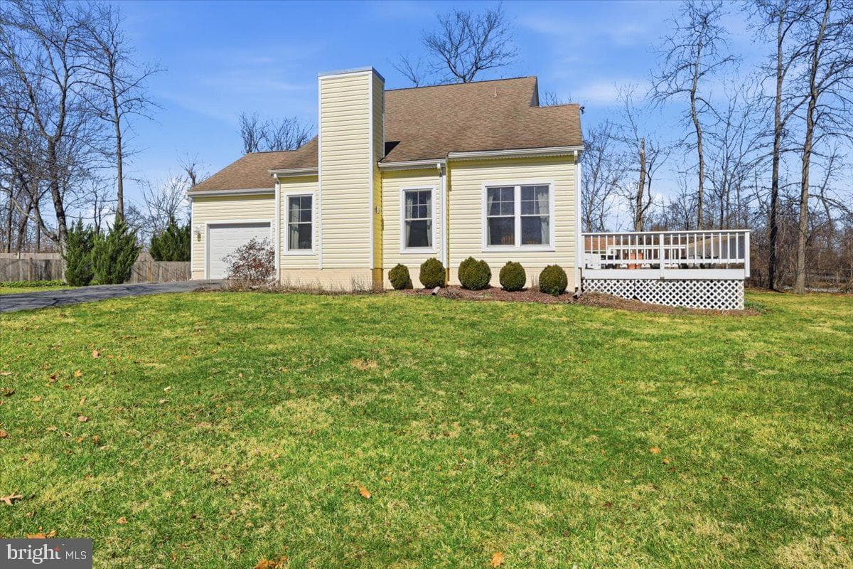 5759 Windwood Way photo 3