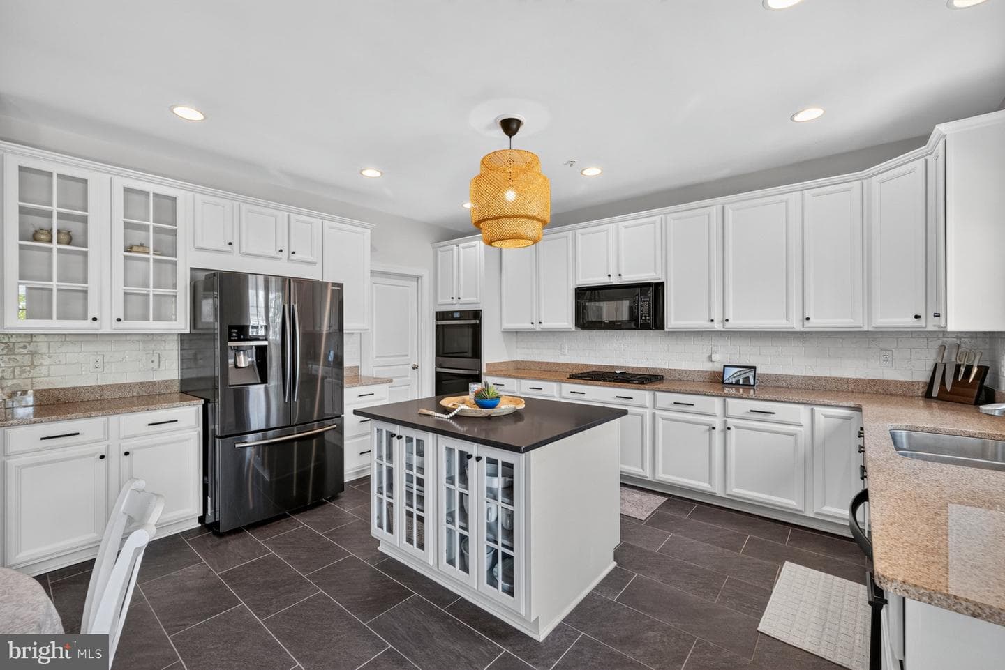 9754 Wyndham Drive photo 18