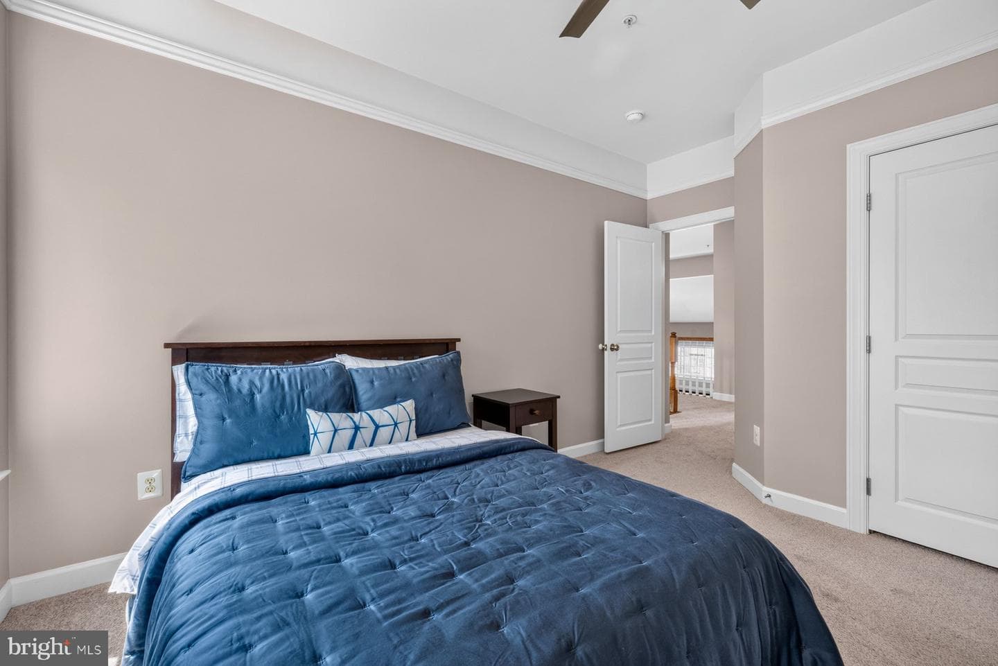 9754 Wyndham Drive photo 29