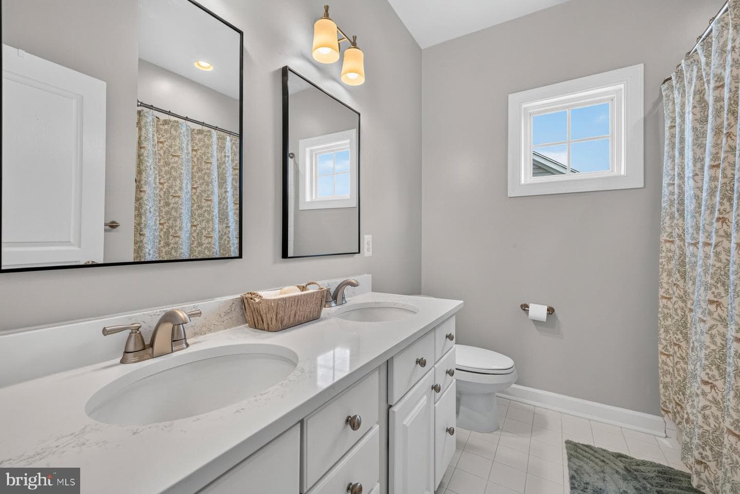 9754 Wyndham Drive photo 34